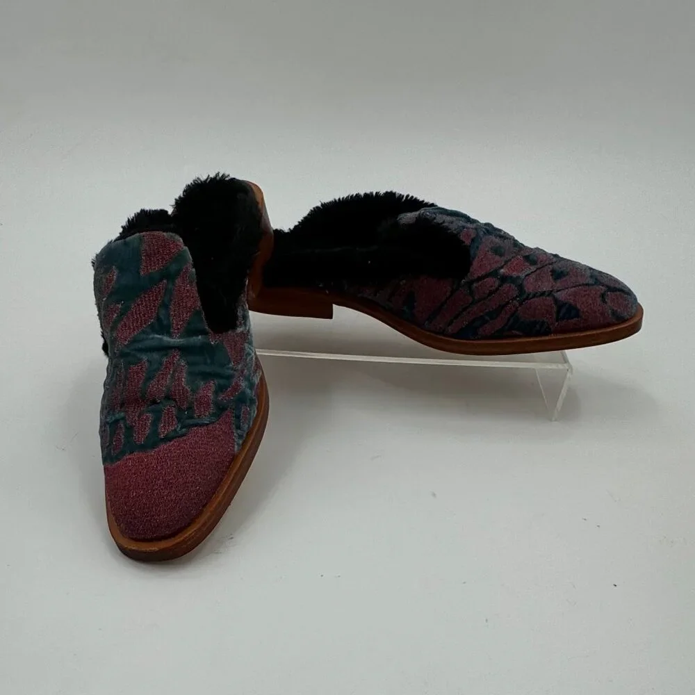 Free People Butterfly Effect Velvet Slip-On Mules Size 7.5 or 38 - Picture 1 of 7
